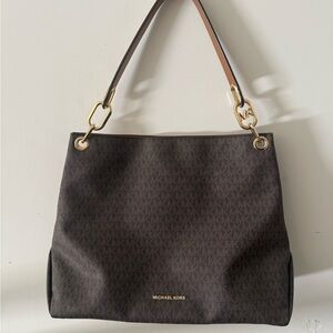 Michael Kors Kensington Monogram Shoulder Tote